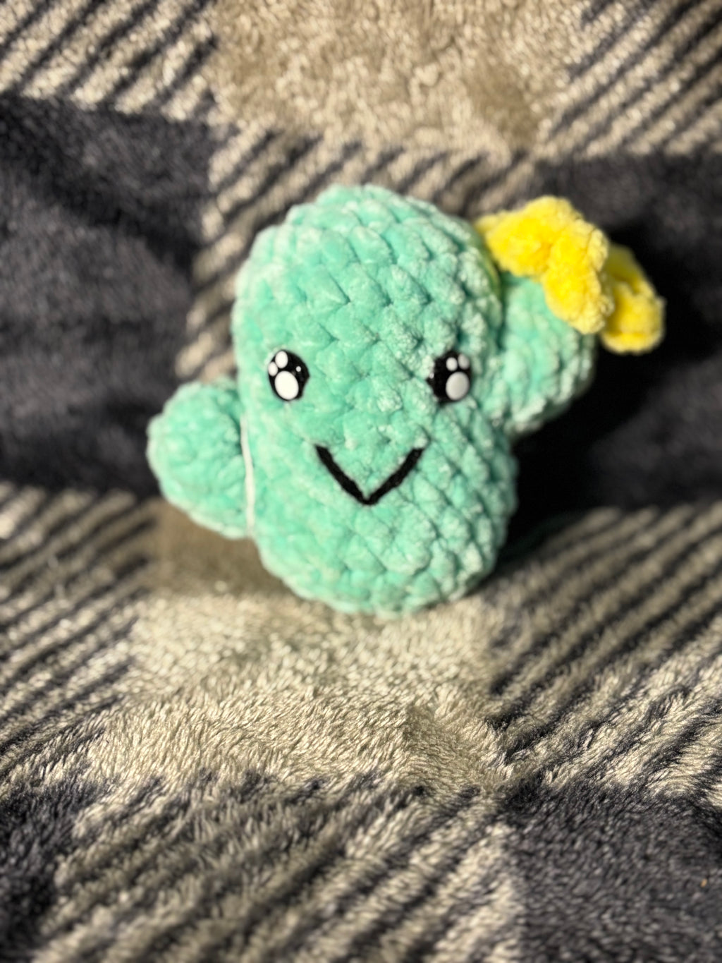 Mini Cactus Familiar