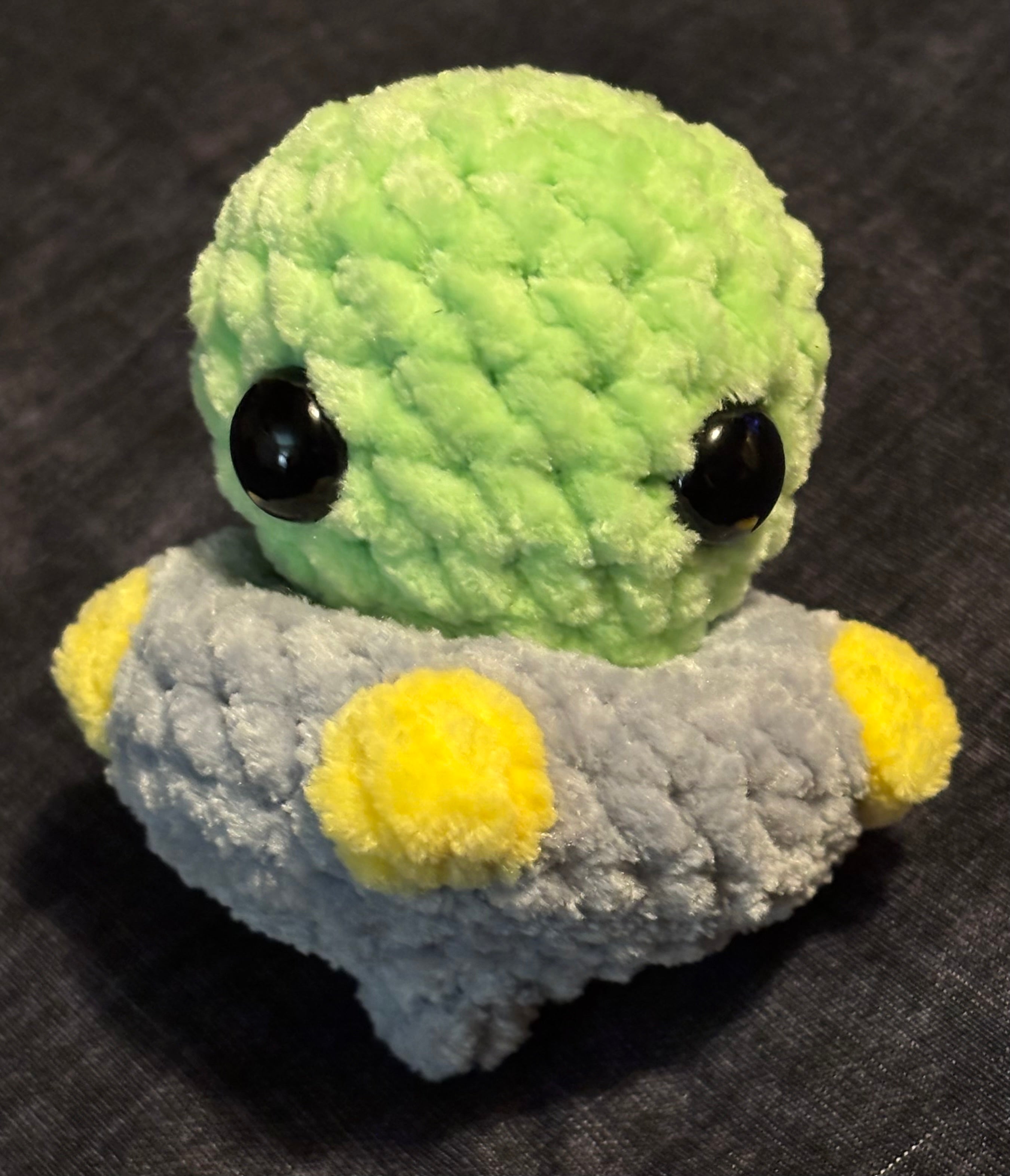 Alien Pop Familiar