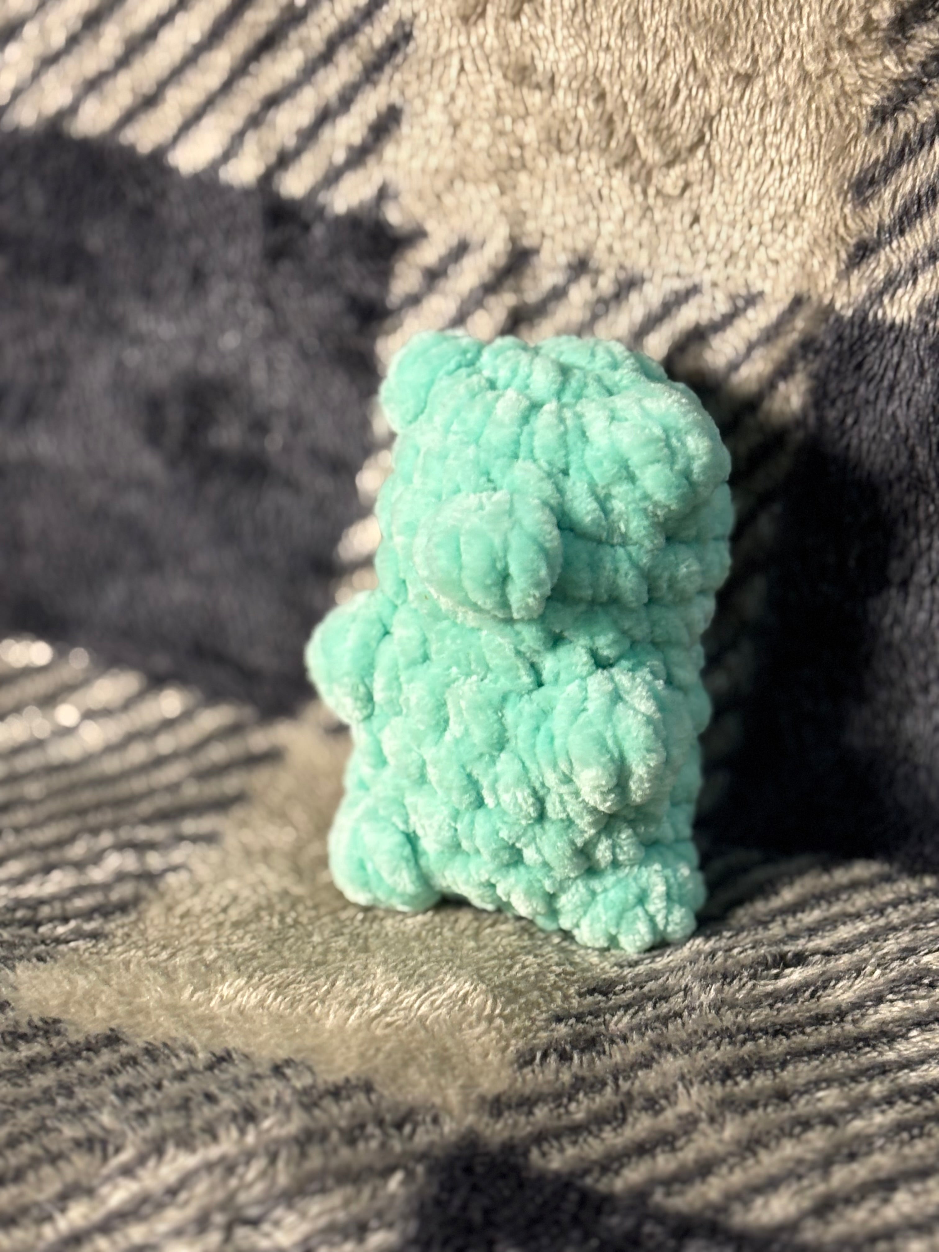 Tiny Gummy Bear Familiar (Seaglass)
