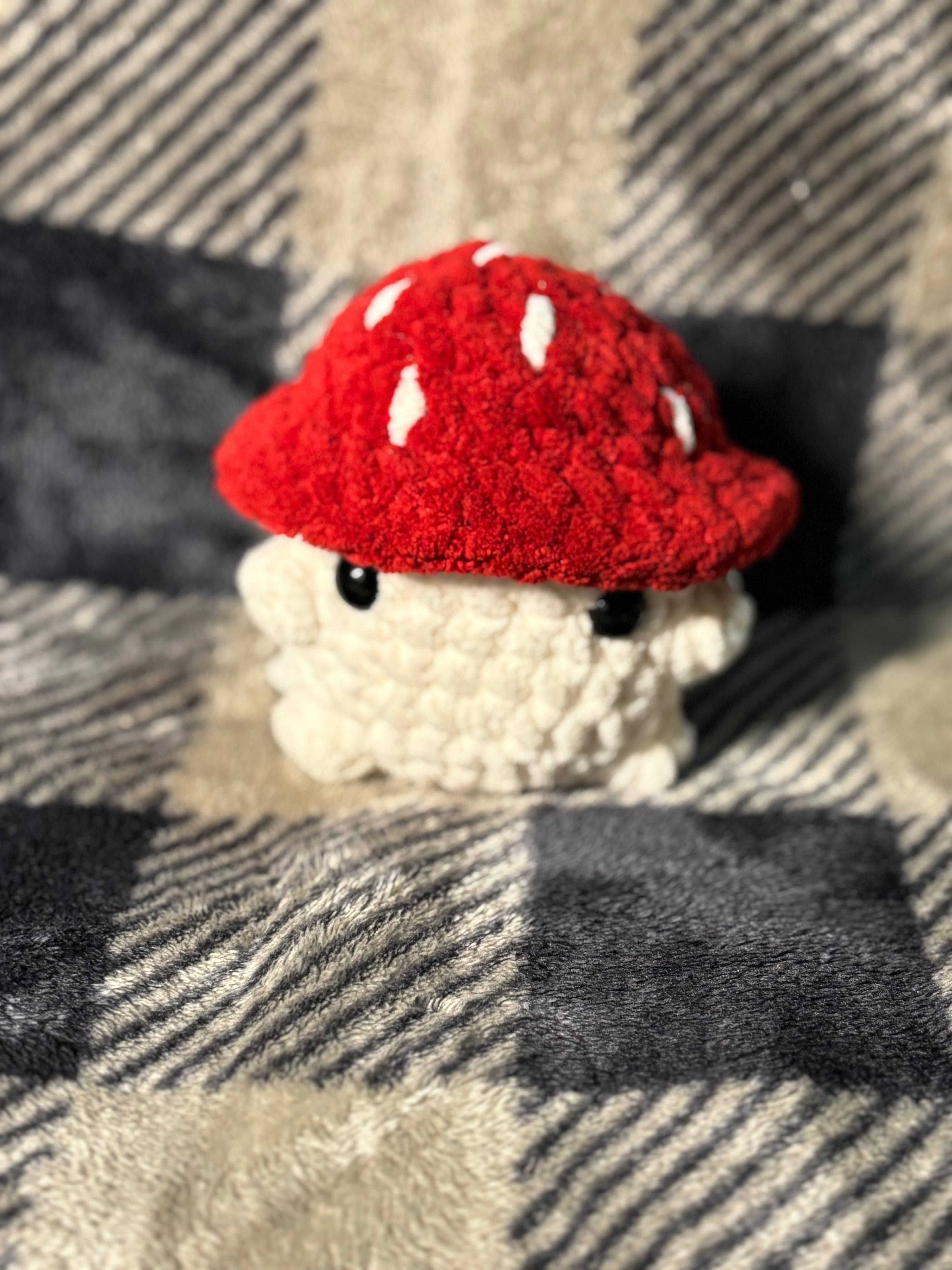 Mushie Guy Familiar