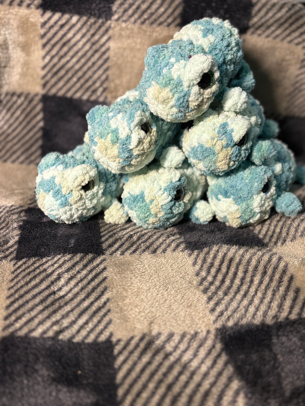 Shades of Blue Frog Familiar