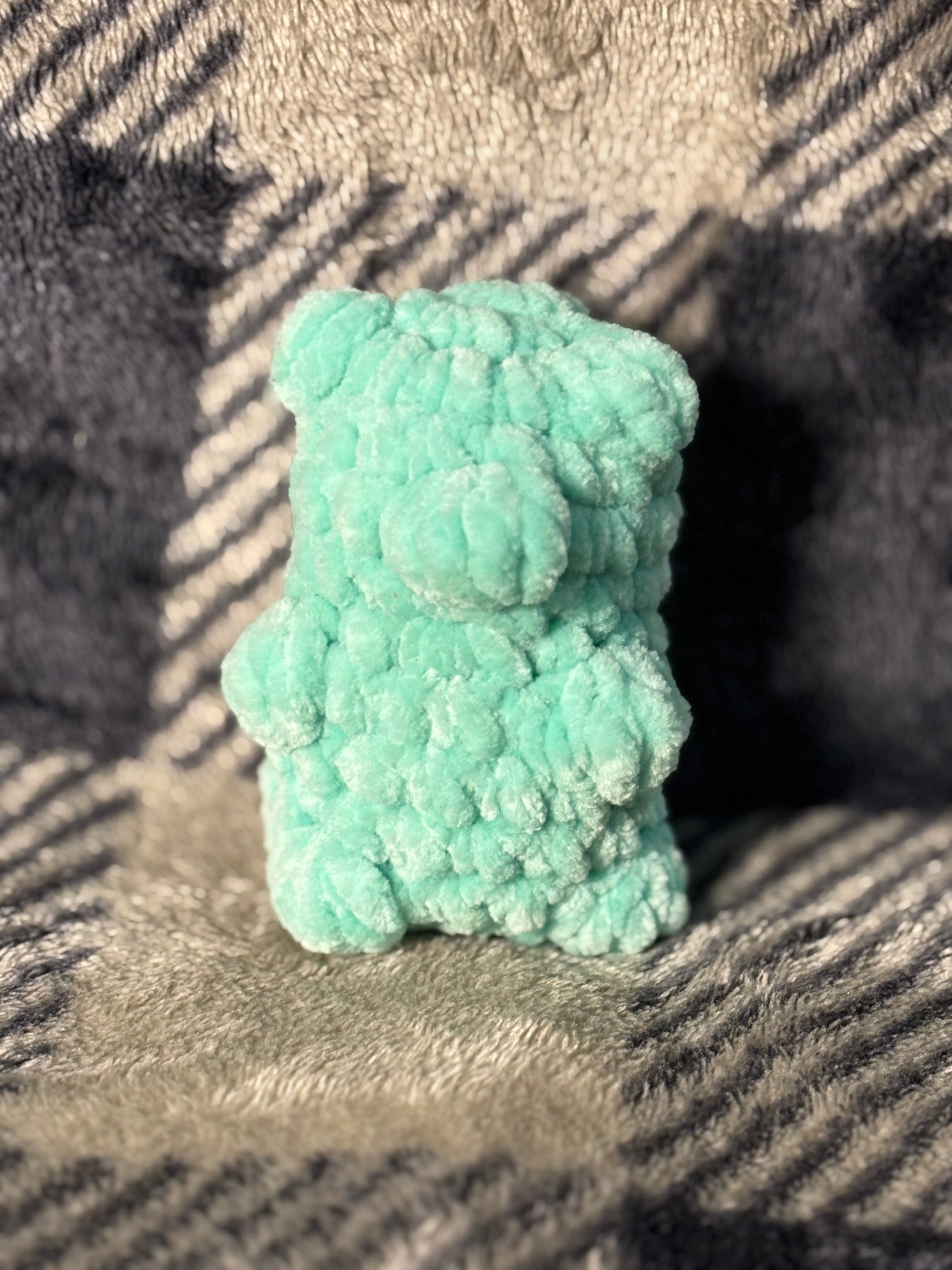 Tiny Gummy Bear Familiar (Seaglass)