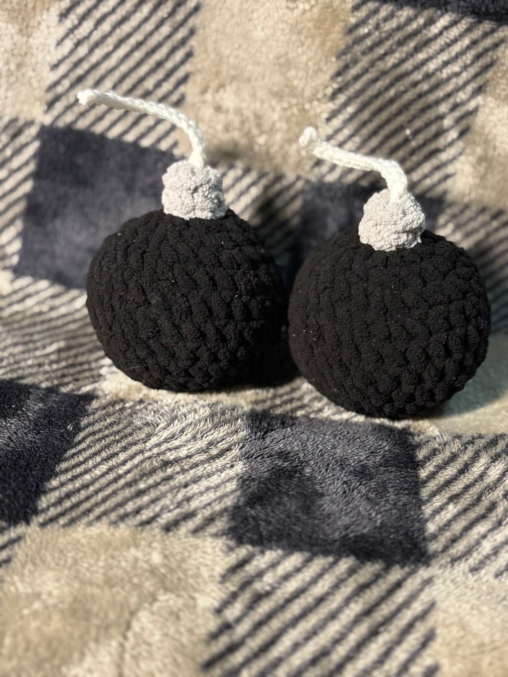 Tiny Chaos Bomb
