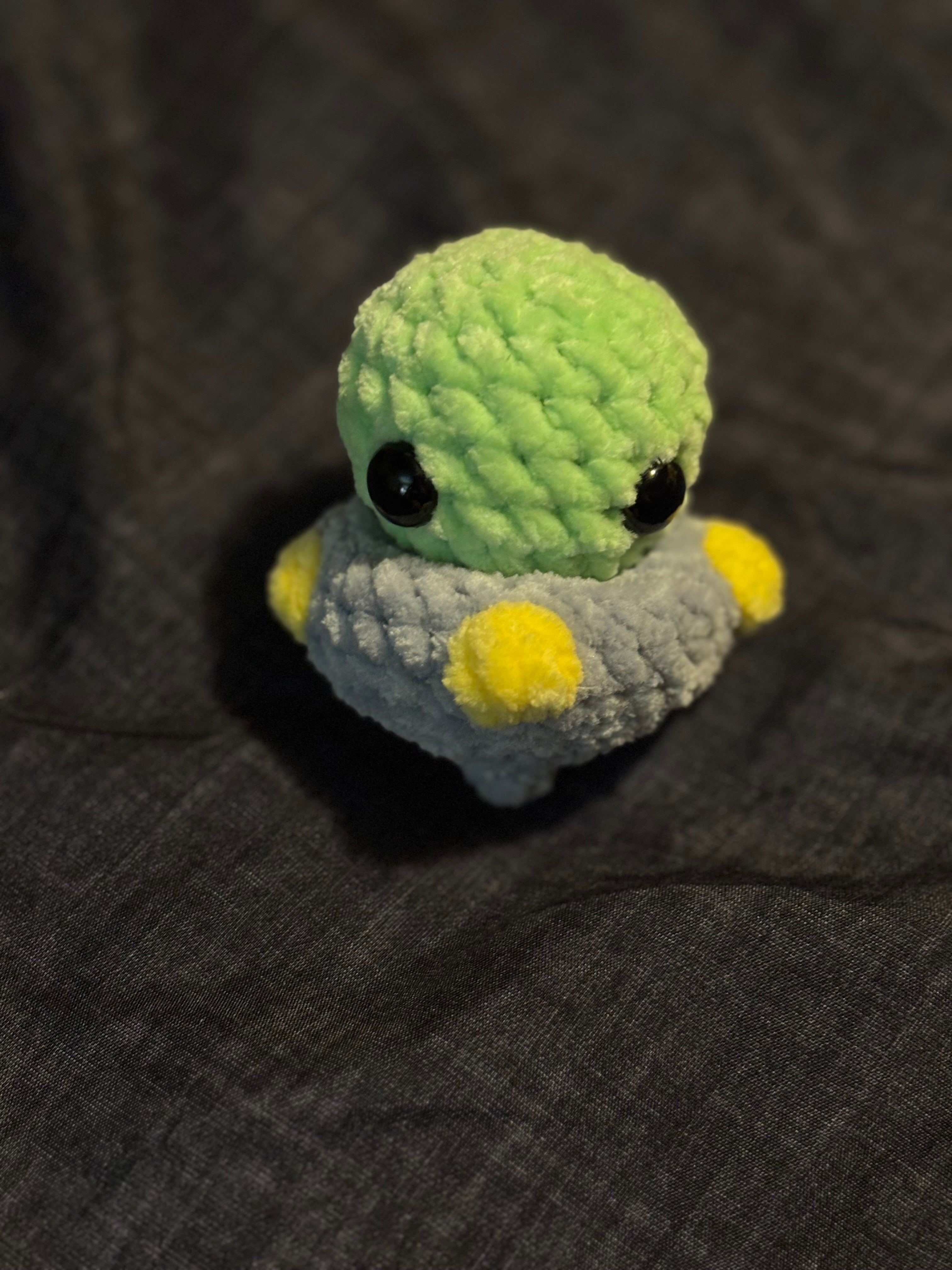Alien Pop Familiar