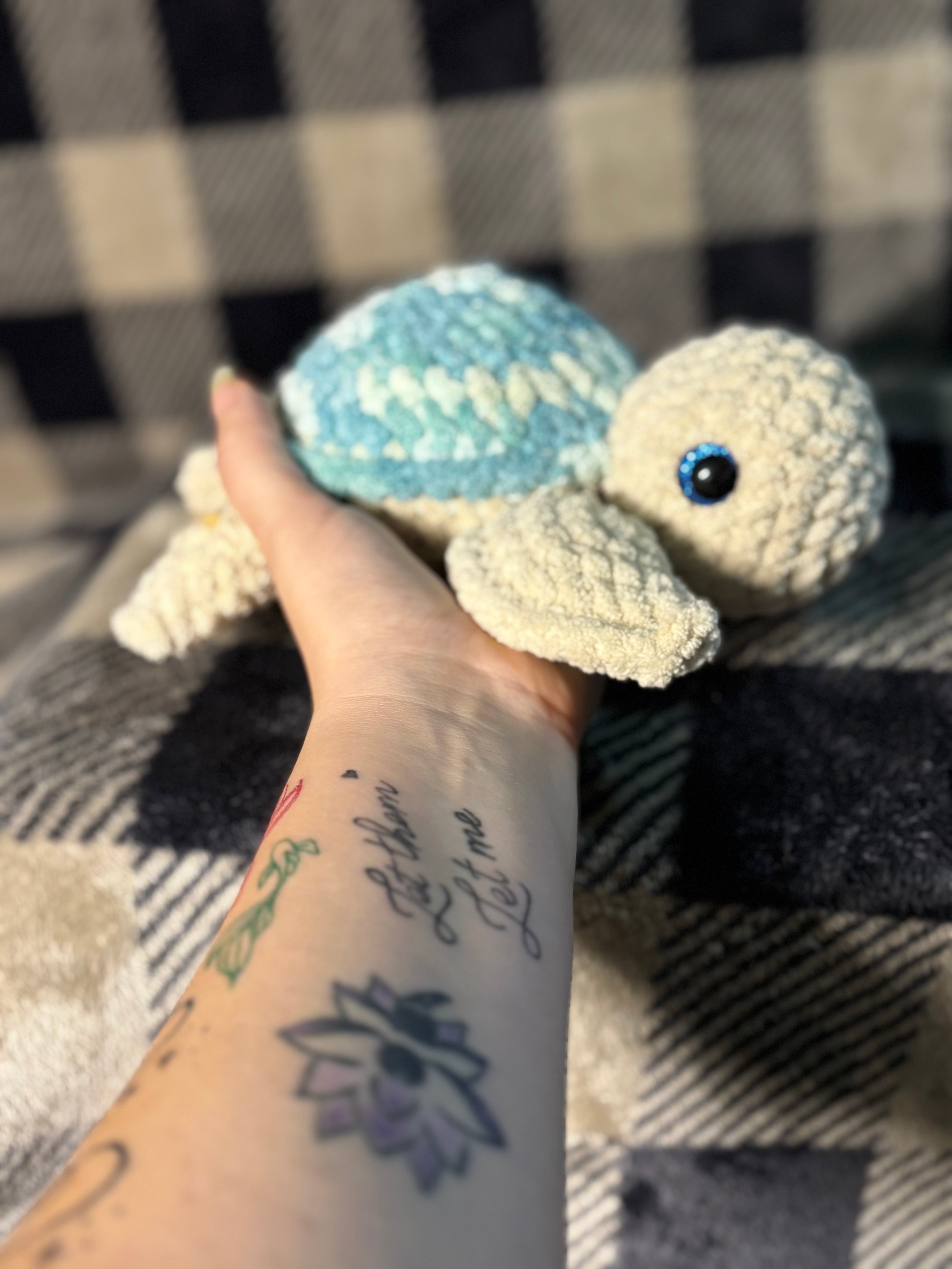 Ocean Wave Turtle Familiar