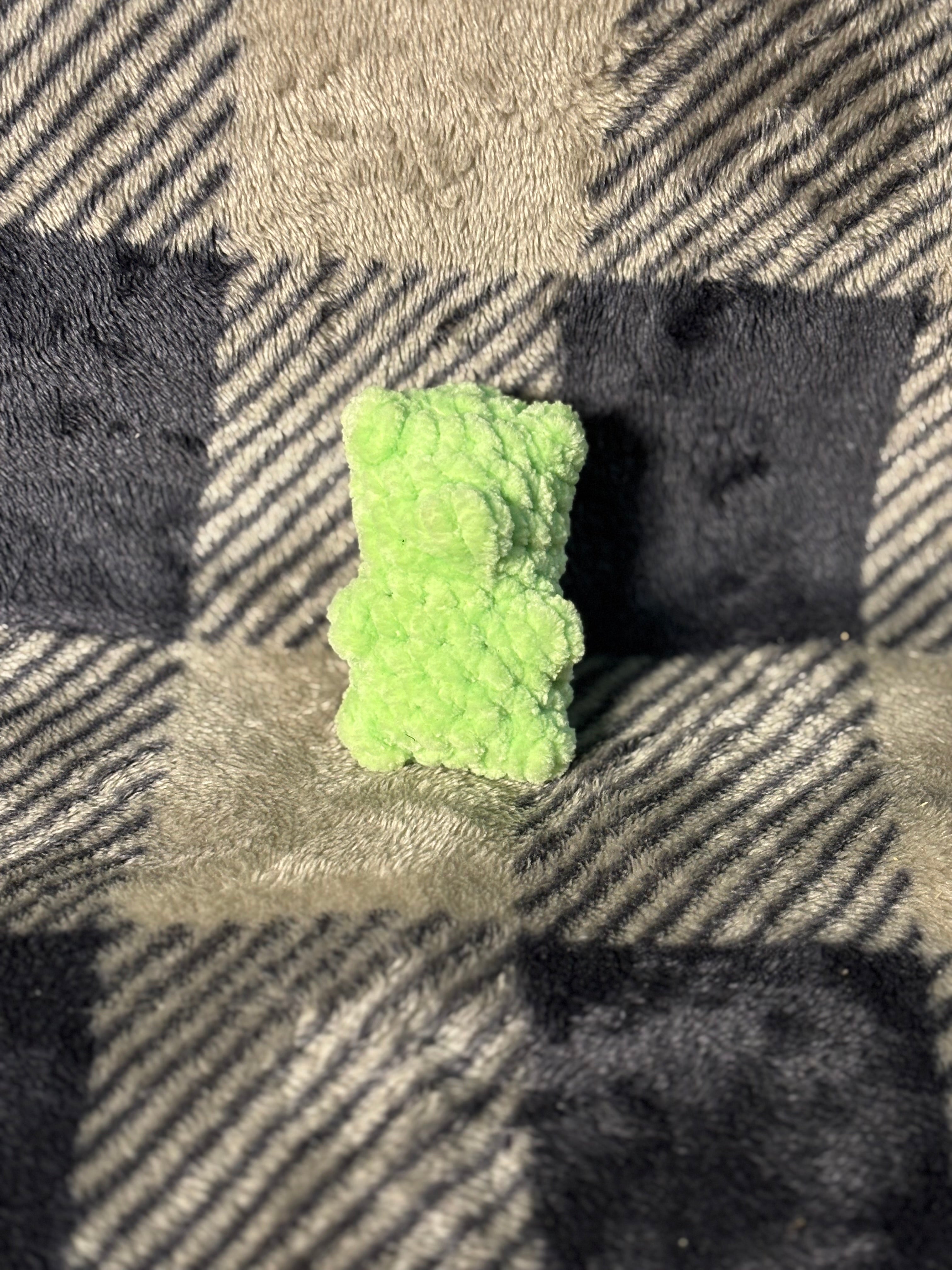 Tiny Gummy Bear Familiar (Lime)