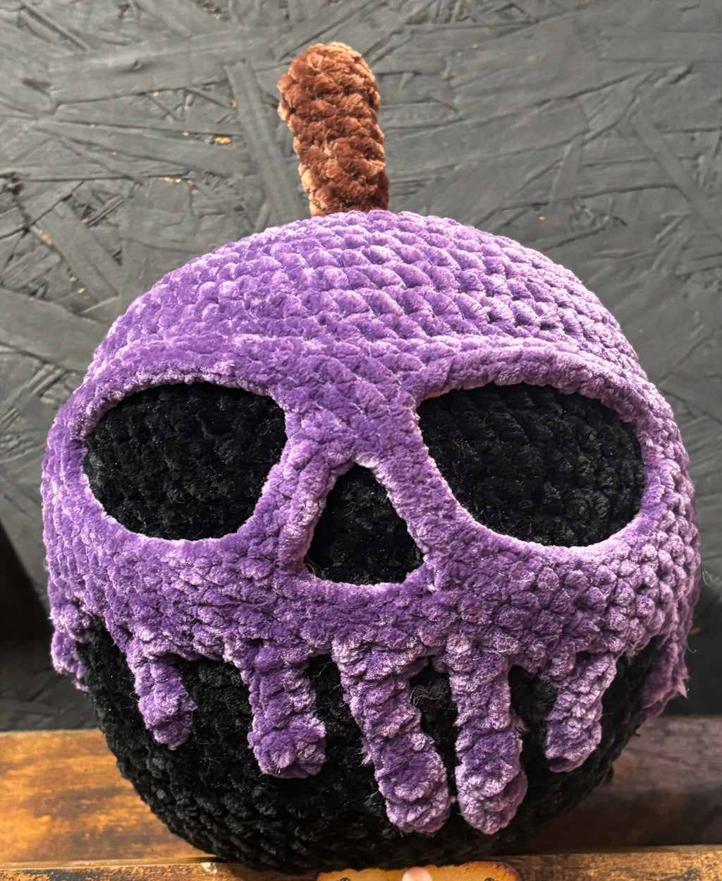 Poison Apple Familiar