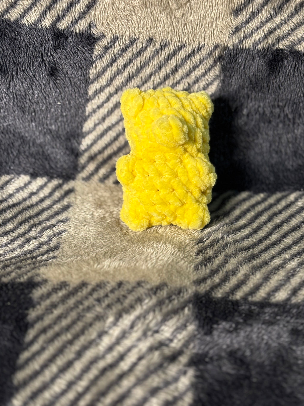 Tiny Gummy Bear Familiar (Yellow)